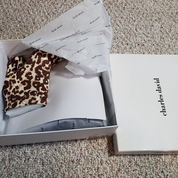 Charles David White Multi Animal Pattern Haircalf Boots/Booties - Picture 7 of 10